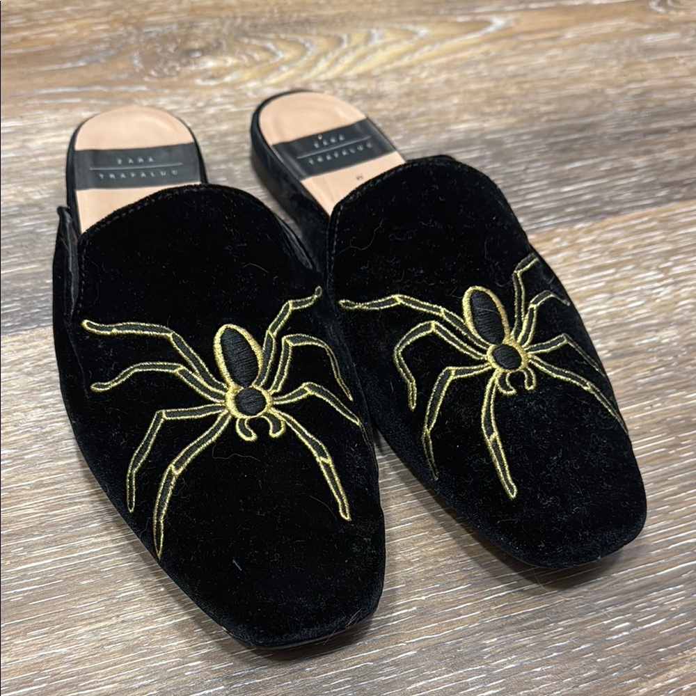 Zara Black Velvet Spider Embroidered Woman’s Mules 41